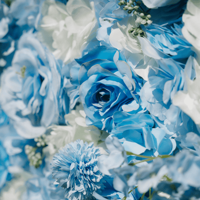 Blue ombré  Flowerwall  image 3